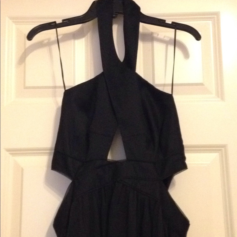 *NWT Guess black dress - Picture 2 of 7